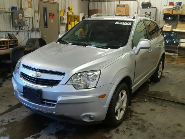 3GNFL4E52CS607955 - 2012 CHEVROLET CAPTIVA SP SILVER photo 2