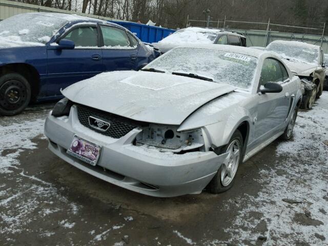 1FAFP40684F238673 - 2004 FORD MUSTANG SILVER photo 2