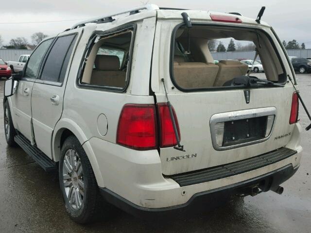 5LMFU28565LJ15923 - 2005 LINCOLN NAVIGATOR WHITE photo 3