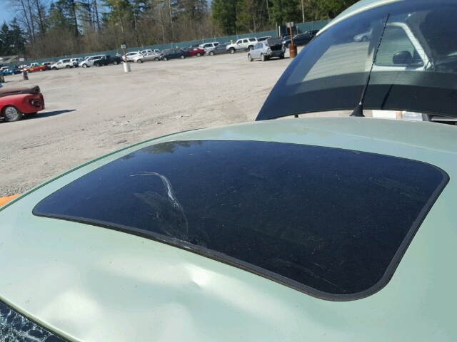 3VWCP21C51M465575 - 2001 VOLKSWAGEN NEW BEETLE 绿色 照片 10