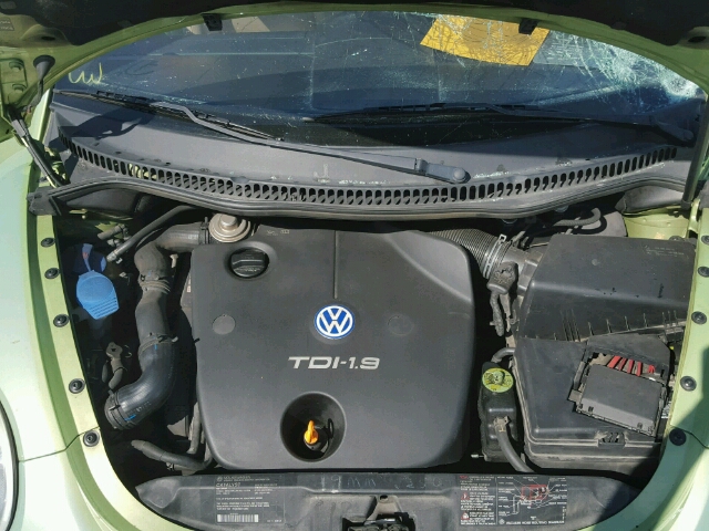 3VWCP21C51M465575 - 2001 VOLKSWAGEN NEW BEETLE 绿色 照片 7