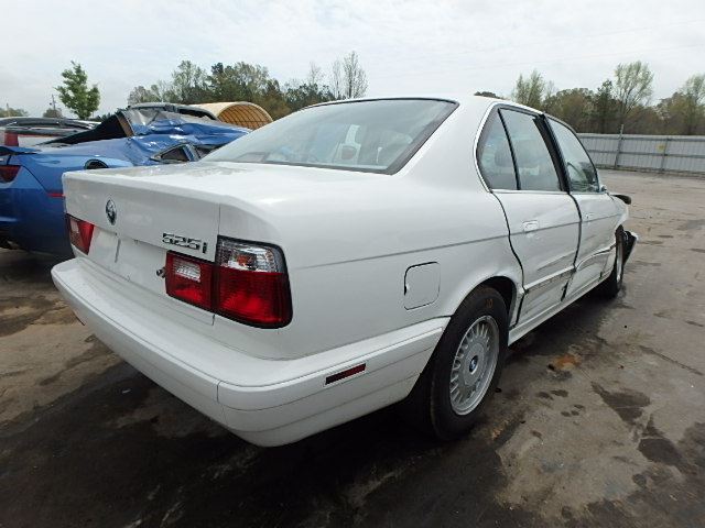 WBAHD6315PBJ85706 - 1993 BMW 525 I AUTO WHITE photo 4