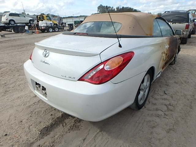 4T1FA38P36U075556 - 2006 TOYOTA CAMRY SOLA WHITE photo 4