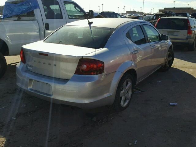 1B3BD1FB5BN561085 - 2011 DODGE AVENGER MA SILVER photo 4