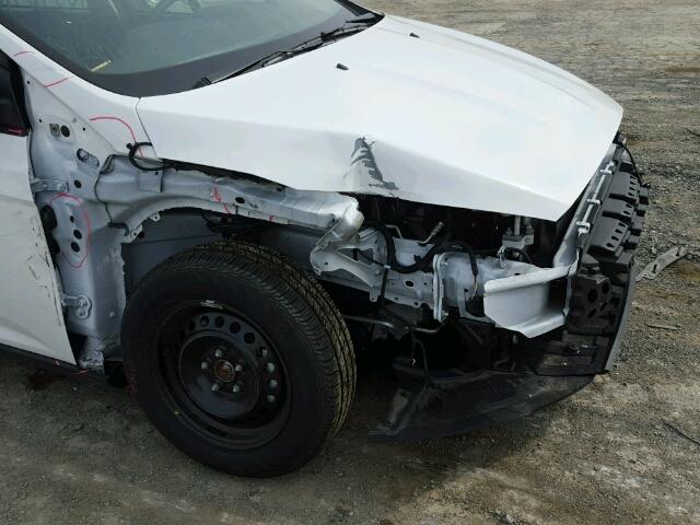 1FADP3E27GL357439 - 2016 FORD FOCUS S WHITE photo 9