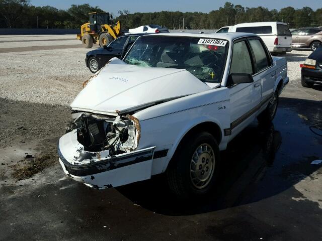 1G3AJ5545T6395174 - 1996 OLDSMOBILE CIERA SL WHITE photo 2