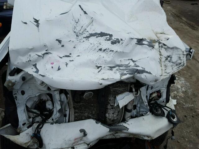 1GCDSCF96C8160697 - 2012 CHEVROLET COLORADO L WHITE photo 7