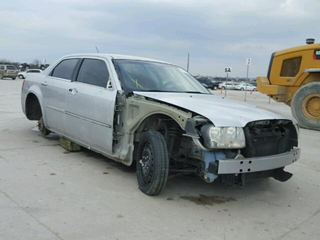 2C3KA43R28H145950 - 2008 CHRYSLER 300 LX SILVER photo 1