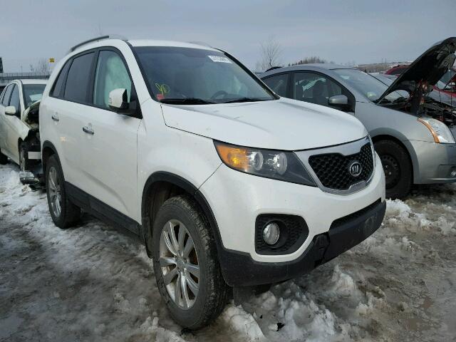 5XYKU3A28BG052908 - 2011 KIA SORENTO EX WHITE photo 1