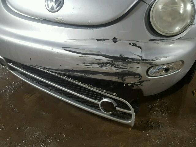 3VWCK21C21M437179 - 2001 VOLKSWAGEN NEW BEETLE 银色 照片 9