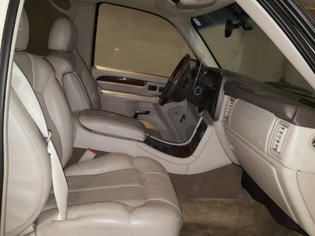 1GYEK63N32R142989 - 2002 CADILLAC ESCALADE L WHITE photo 5