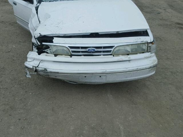 2FALP73W1TX205436 - 1996 FORD CROWN VICT WHITE photo 7