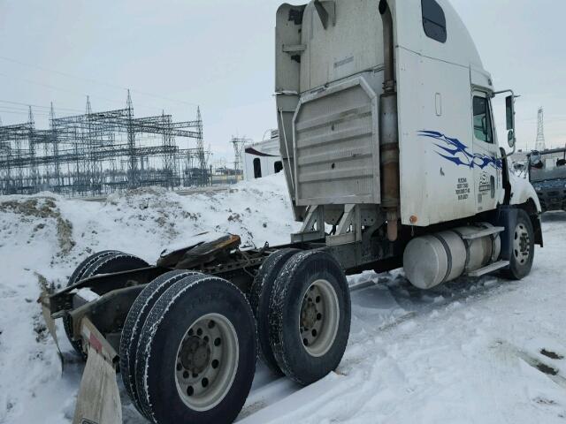 1FUJA6CG62PJ66278 - 2002 FREIGHTLINER CONVENTION WHITE photo 4