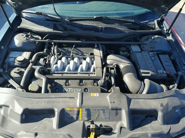 1LNHM97V51Y656819 - 2001 LINCOLN CONTINENTA BLUE photo 7