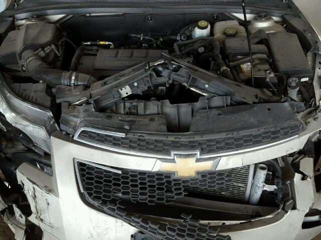 1G1PC5SB2D7180766 - 2013 CHEVROLET CRUZE CREAM photo 7