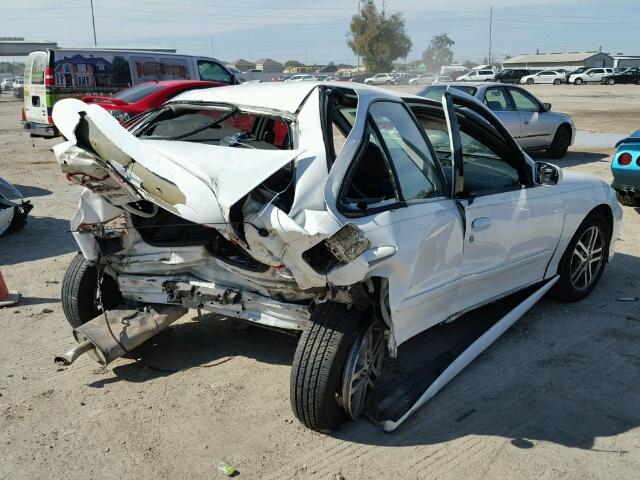 1G1JH52F337373646 - 2003 CHEVROLET CAVALIER L WHITE photo 4