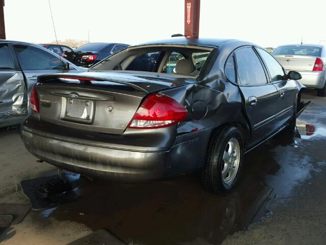 1FAFP53235A226945 - 2005 FORD TAURUS SE GRAY photo 4