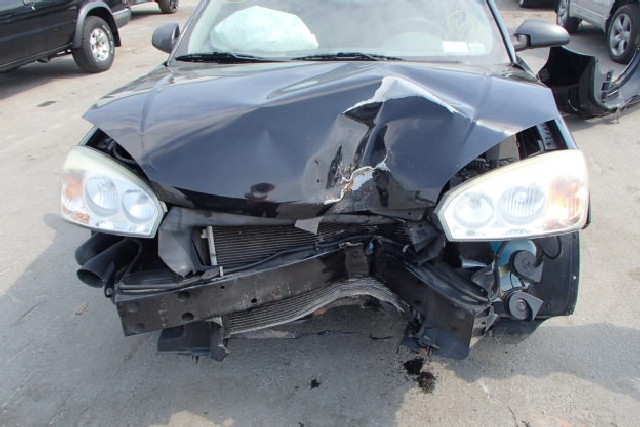 1G1ZT52874F171743 - 2004 CHEVROLET MALIBU LS 黑色 照片 10