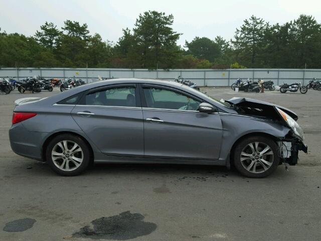 5NPEC4AC7BH273908 - 2011 HYUNDAI SONATA SE CHARCOAL photo 9