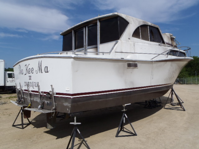 33G207 - 1968 PACE BOAT ONLY WHITE photo 4