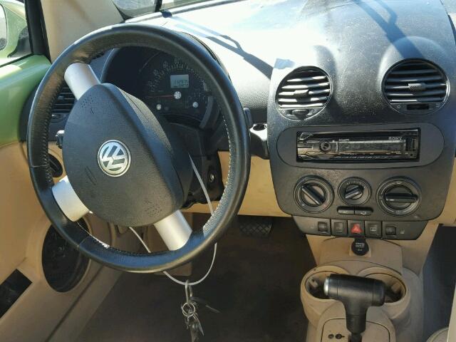 3VWCD21Y34M307048 - 2004 VOLKSWAGEN NEW BEETLE 绿色 照片 9