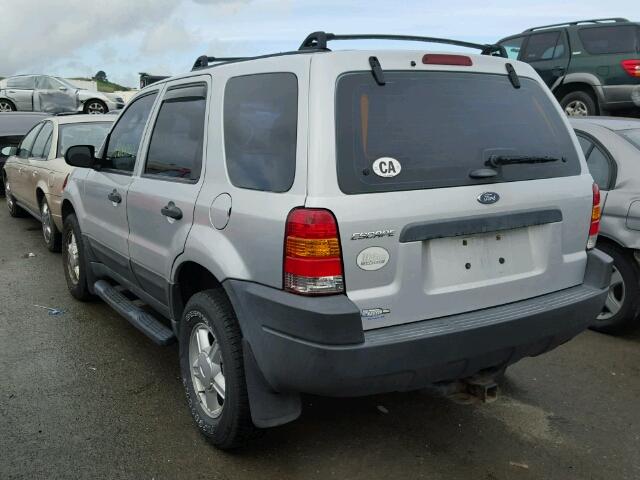 1FMYU92174KA78671 - 2004 FORD ESCAPE XLS SILVER photo 3