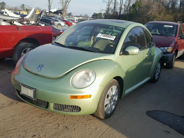 3VWRW31C89M514248 - 2009 VOLKSWAGEN NEW BEETLE 绿色 照片 2