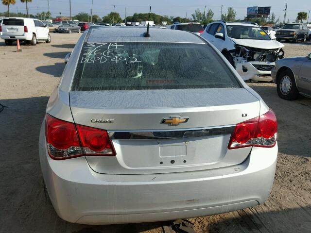 1G1PC5SB8D7137145 - 2013 CHEVROLET CRUZE LT SILVER photo 10