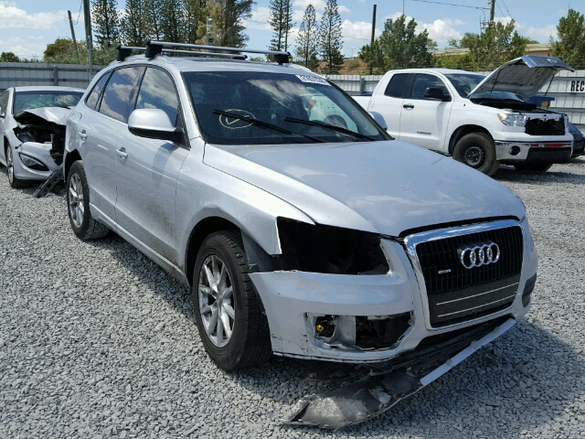 WA1KK78R69A021421 - 2009 AUDI Q5 3.2 SILVER photo 1