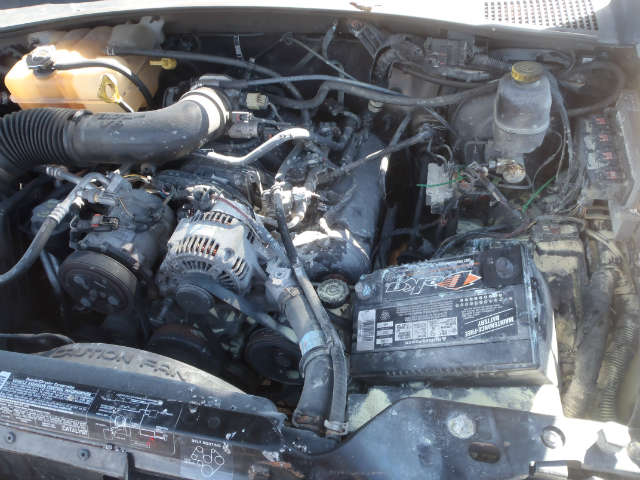 1J4GL48K95W506797 - 2005 JEEP LIBERTY SP TAN photo 15