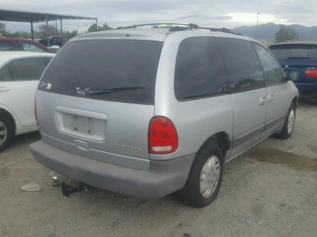 2B4GP45R5YR582992 - 2000 DODGE CARAVAN SE SILVER photo 4