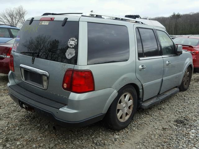 5LMFU28515LJ09883 - 2005 LINCOLN NAVIGATOR TEAL photo 4