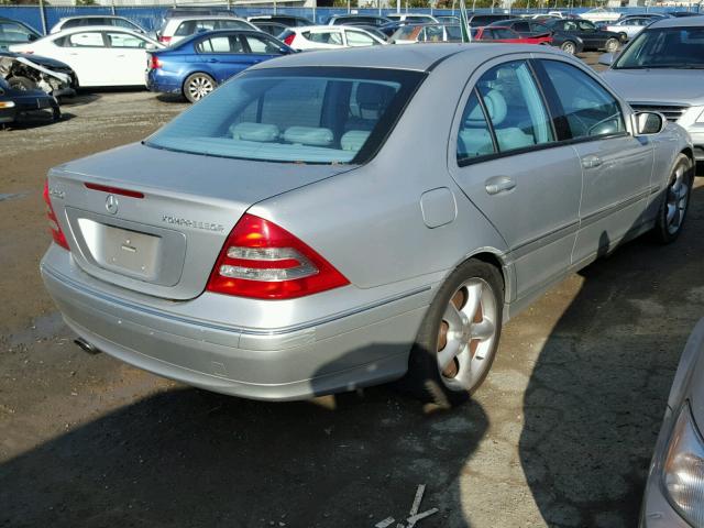 WDBRF40J64F547605 - 2004 MERCEDES-BENZ C 230K SPO GRAY photo 4