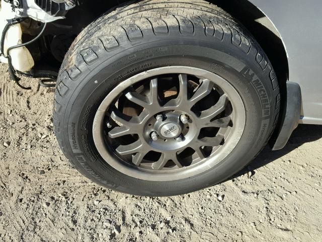 2HGES26732H516935 - 2002 HONDA CIVIC EX ვერცხლისფერი ფოტო 9