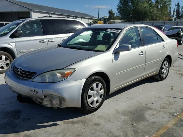 4T1BE32K83U756727 - 2003 TOYOTA CAMRY LE SILVER photo 2