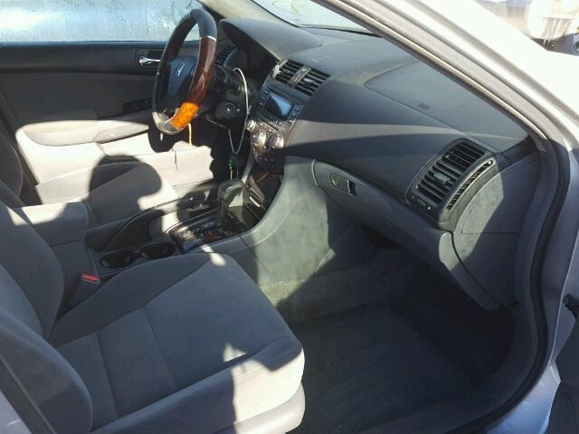 1HGCM56347A146116 - 2007 HONDA ACCORD SE SILVER photo 5