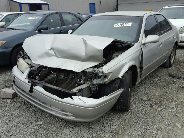 4T1BG22KX1U055477 - 2001 TOYOTA CAMRY CE SILVER photo 2