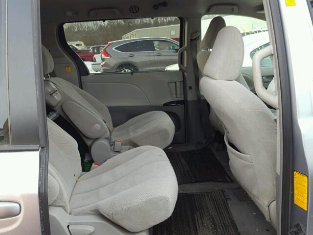 5TDKK3DC9CS232767 - 2012 TOYOTA SIENNA LE GRAY photo 6