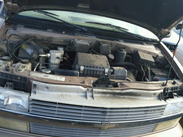 1GNDM19W9YB158041 - 2000 CHEVROLET ASTRO BROWN photo 7