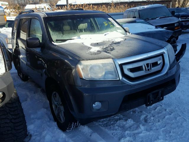 5FNYF4H5XBB009348 - 2011 HONDA PILOT EXL GRAY photo 1