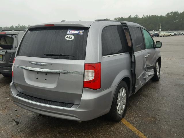 2C4RC1BGXER383800 - 2014 CHRYSLER TOWN & COU SILVER photo 4