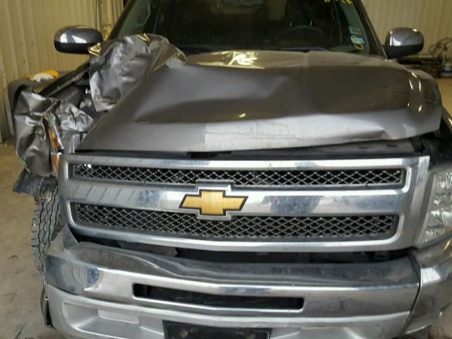 3GCPCSE0XDG221701 - 2013 CHEVROLET SILVERADO SILVER photo 7