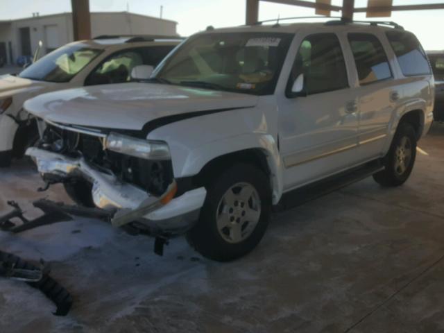 1GNEK13T35R247020 - 2005 CHEVROLET TAHOE K150 WHITE photo 2