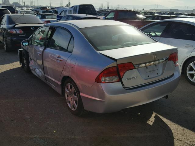 2HGFA1F52AH539993 - 2010 HONDA CIVIC LX SILVER photo 3