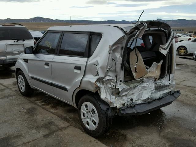 KNDJT2A1XA7122601 - 2010 KIA SOUL SILVER photo 3