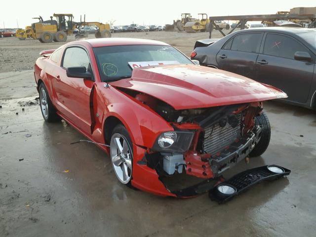 1ZVHT82H985172325 - 2008 FORD MUSTANG GT RED photo 1