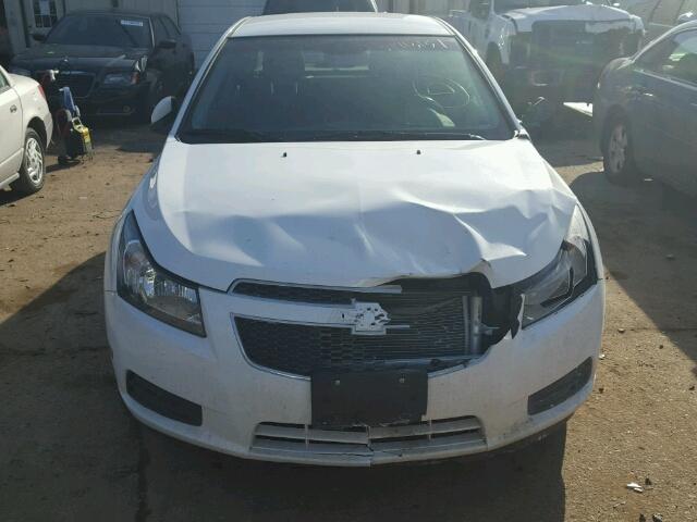 1G1PK5SC5C7271377 - 2012 CHEVROLET CRUZE WHITE photo 9