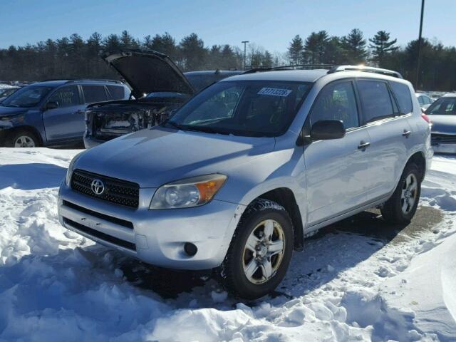 JTMBD33V776038158 - 2007 TOYOTA RAV4 SILVER photo 2