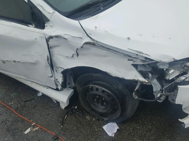 5YFBU4EE5DP145765 - 2013 TOYOTA COROLLA BA WHITE photo 9