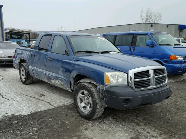 1D7HW28N95S283397 - 2005 DODGE DAKOTA QUA BLUE photo 1